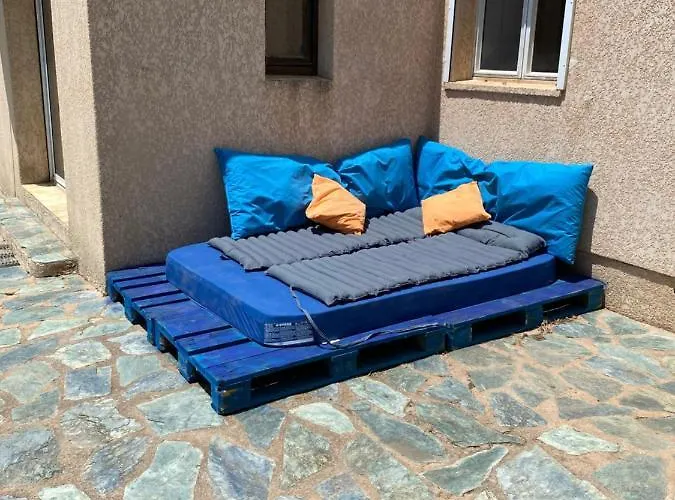 Semesterbostad Casa Minnana